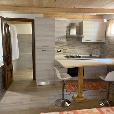 Monolocale Indipendente Nel Quartiere Residenziale Genneruxi Cagliari